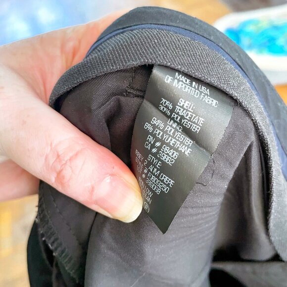 Theory Women's Slim Cropped Crepe Pant, Size 0 - Picture 5 of 6